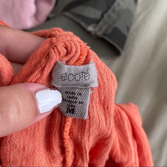 Urban Outfitters Embroidered Top - Picture 3 of 3